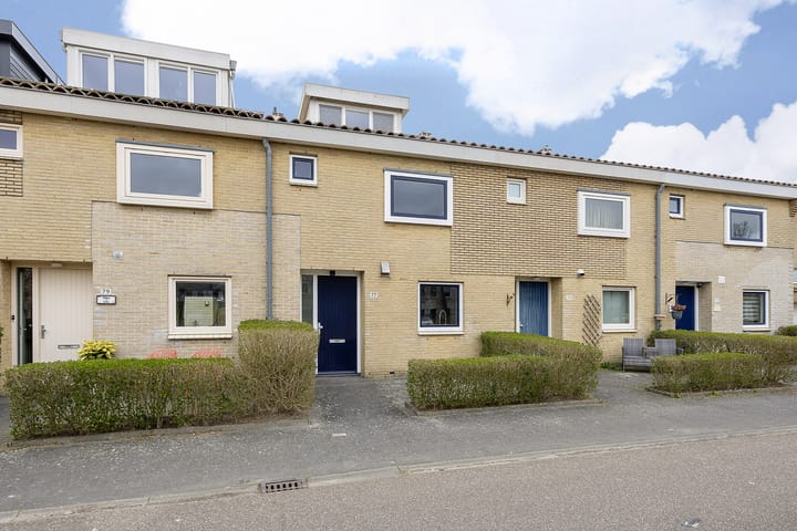 Foto 8 van Roosduinen 77