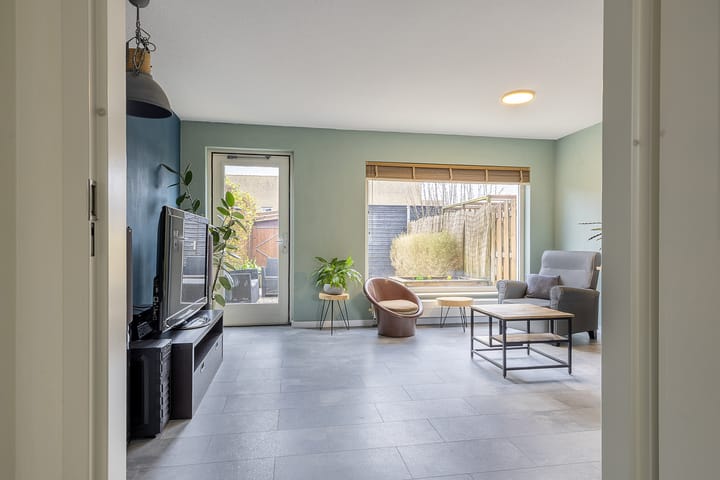 Foto 12 van Roosduinen 77