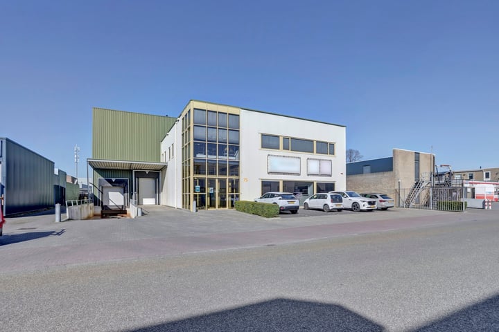 Ambachtsstraat 75