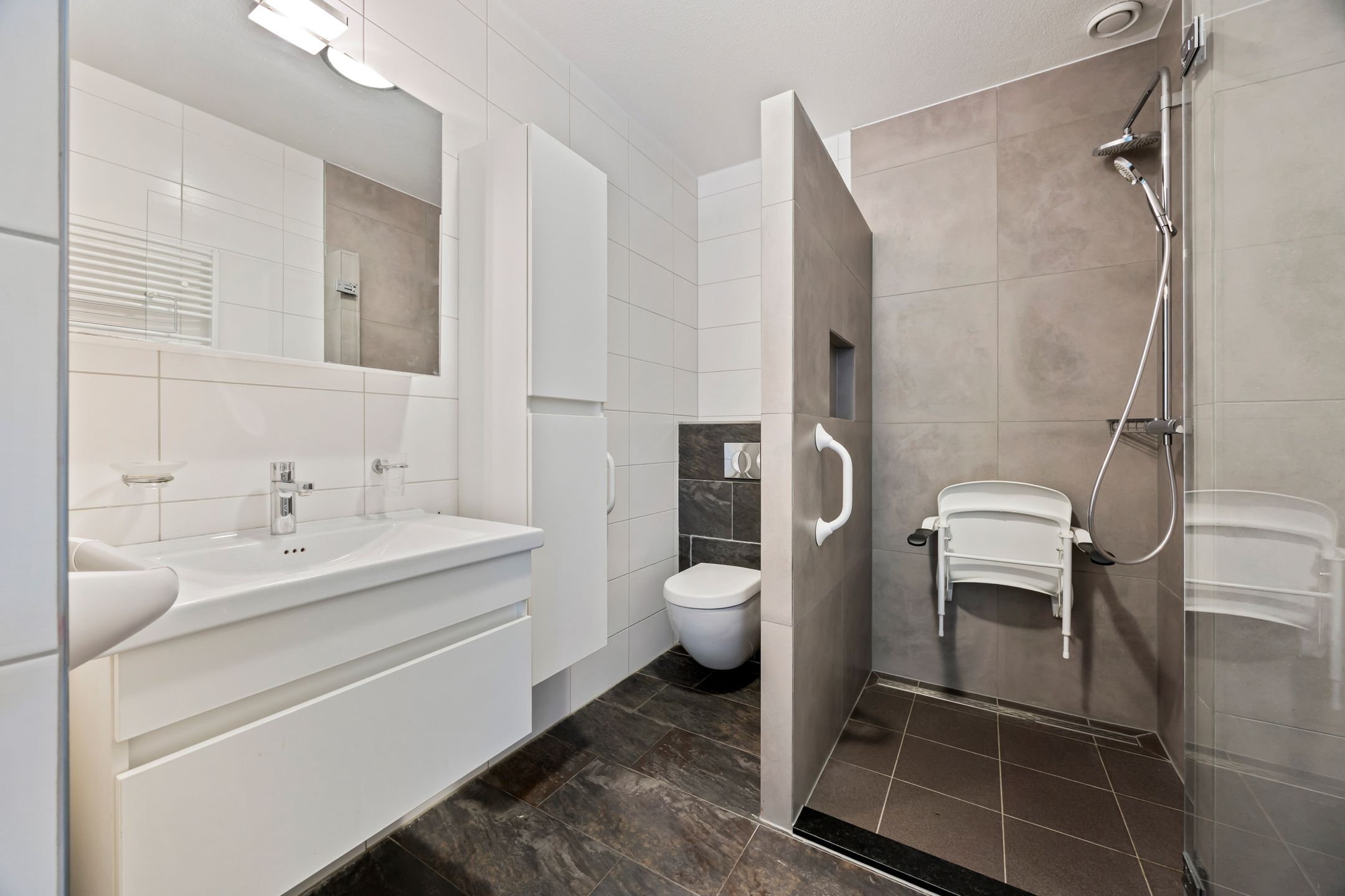 Foto 15 van Monseigneur Driessenstraat 259