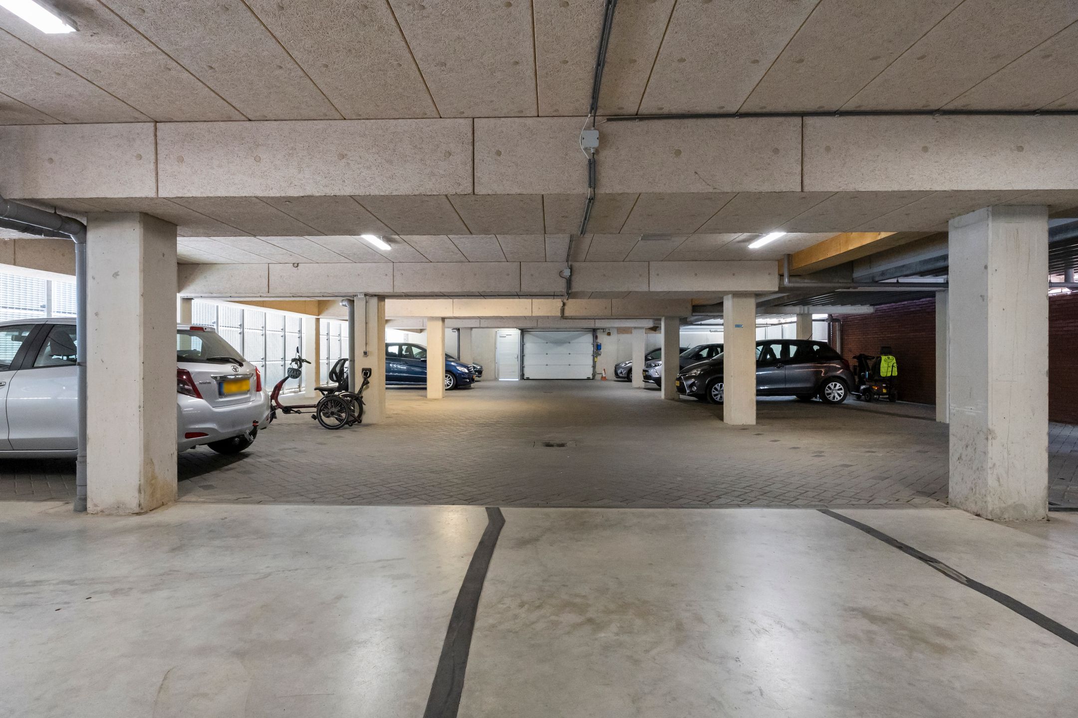 Foto 24 van Monseigneur Driessenstraat 259