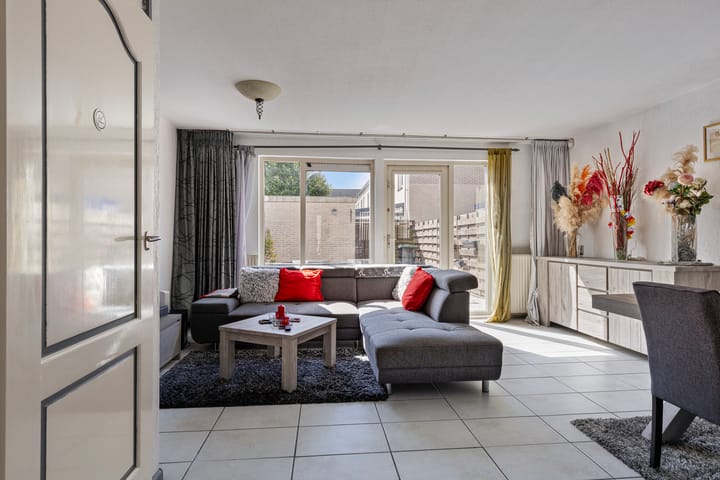 Foto 4 van Bizetstraat 27