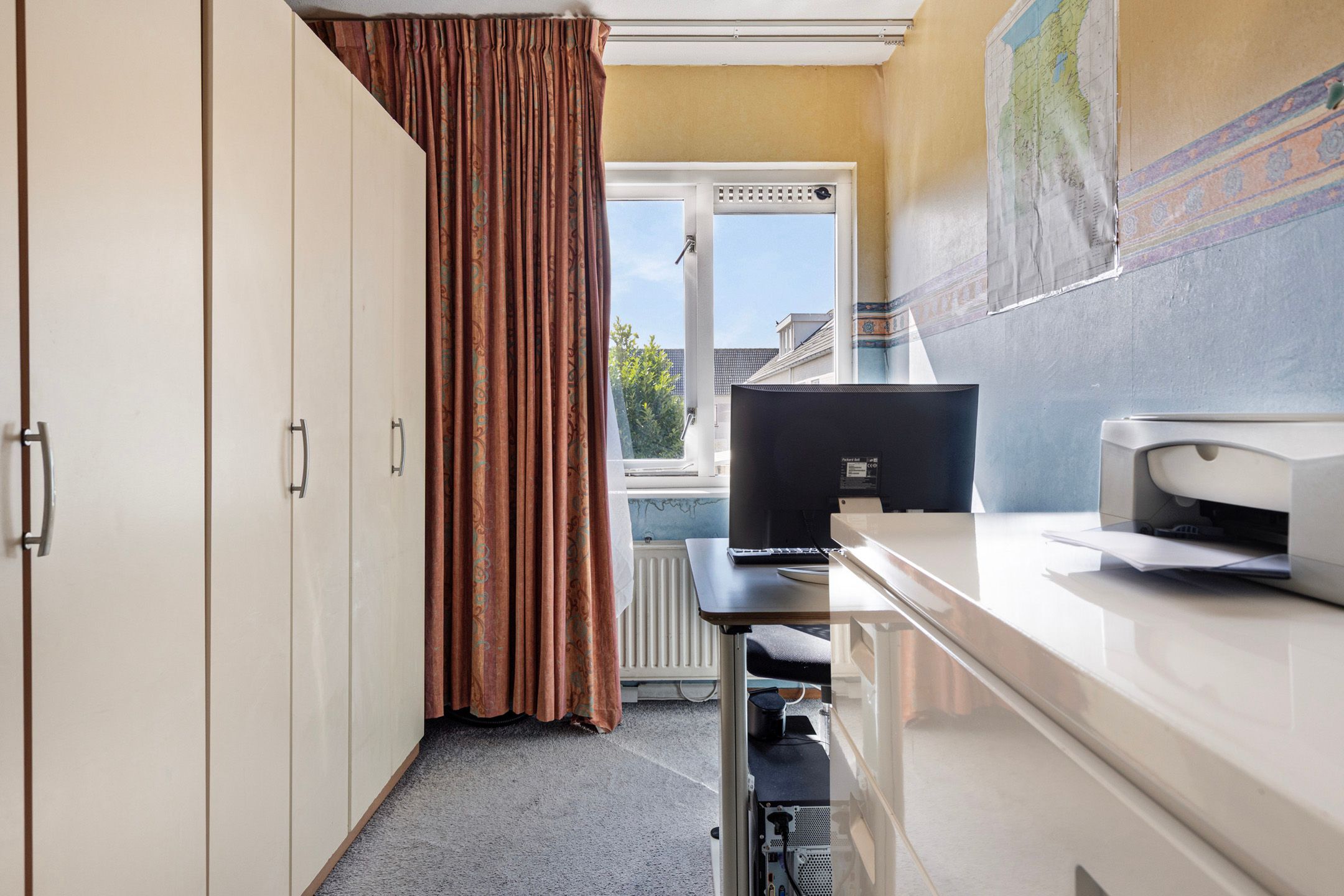 Photo 12 of Bizetstraat 27