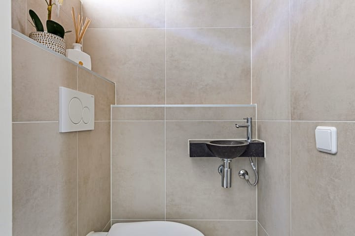 Foto 12 van Middenhof 303