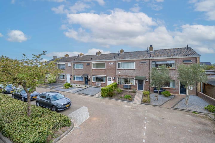 Photo 4 of Henry Dunantstraat 11