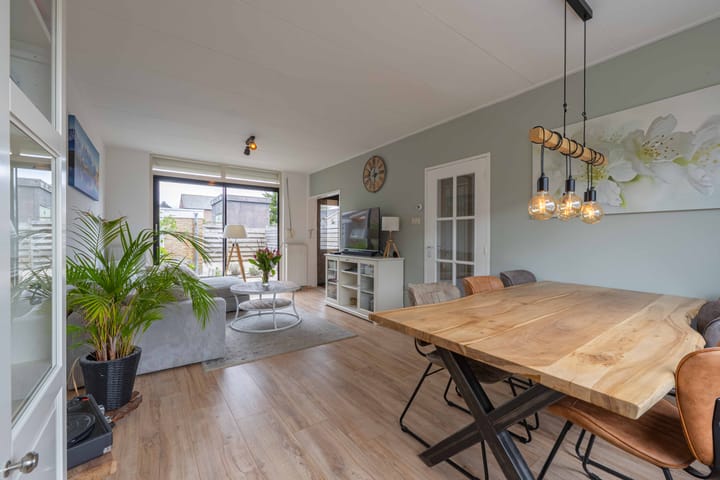 Foto 10 van Henry Dunantstraat 11