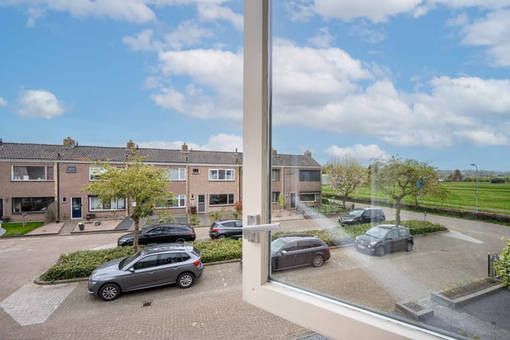 Photo 30 of Henry Dunantstraat 11