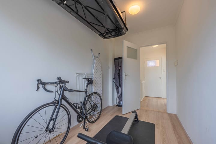 Photo 32 of Henry Dunantstraat 11