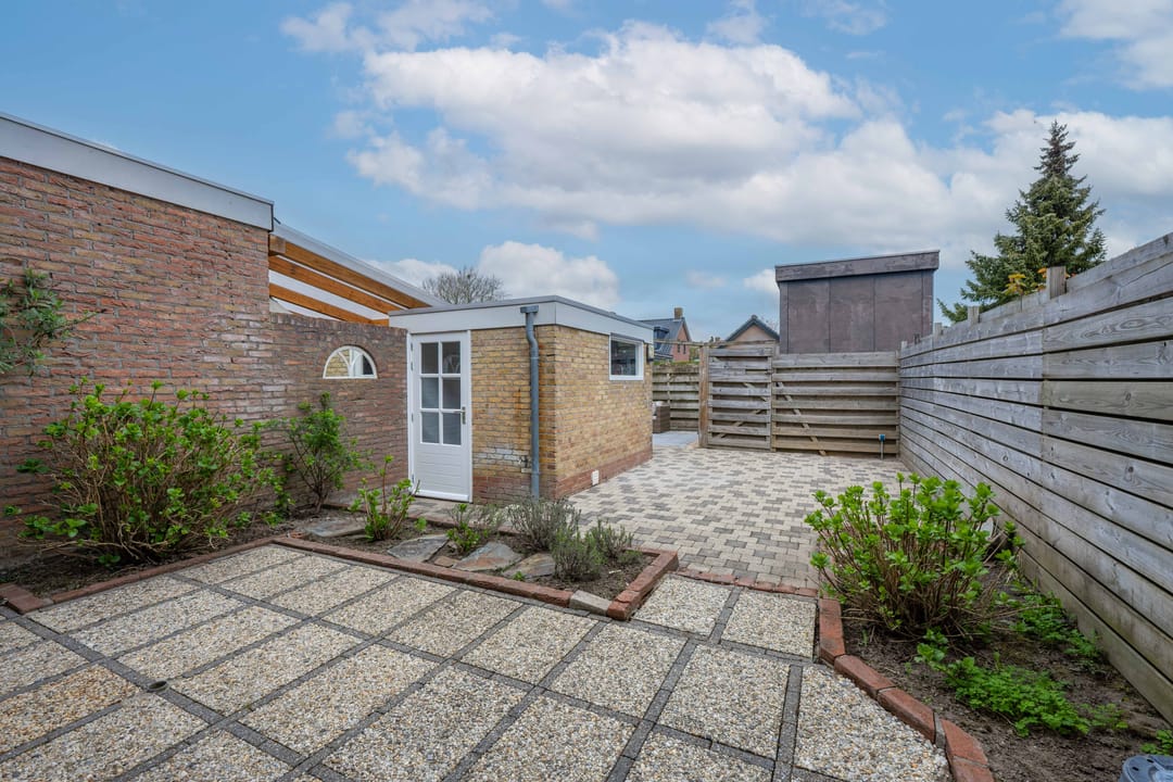 Foto 38 van Henry Dunantstraat 11