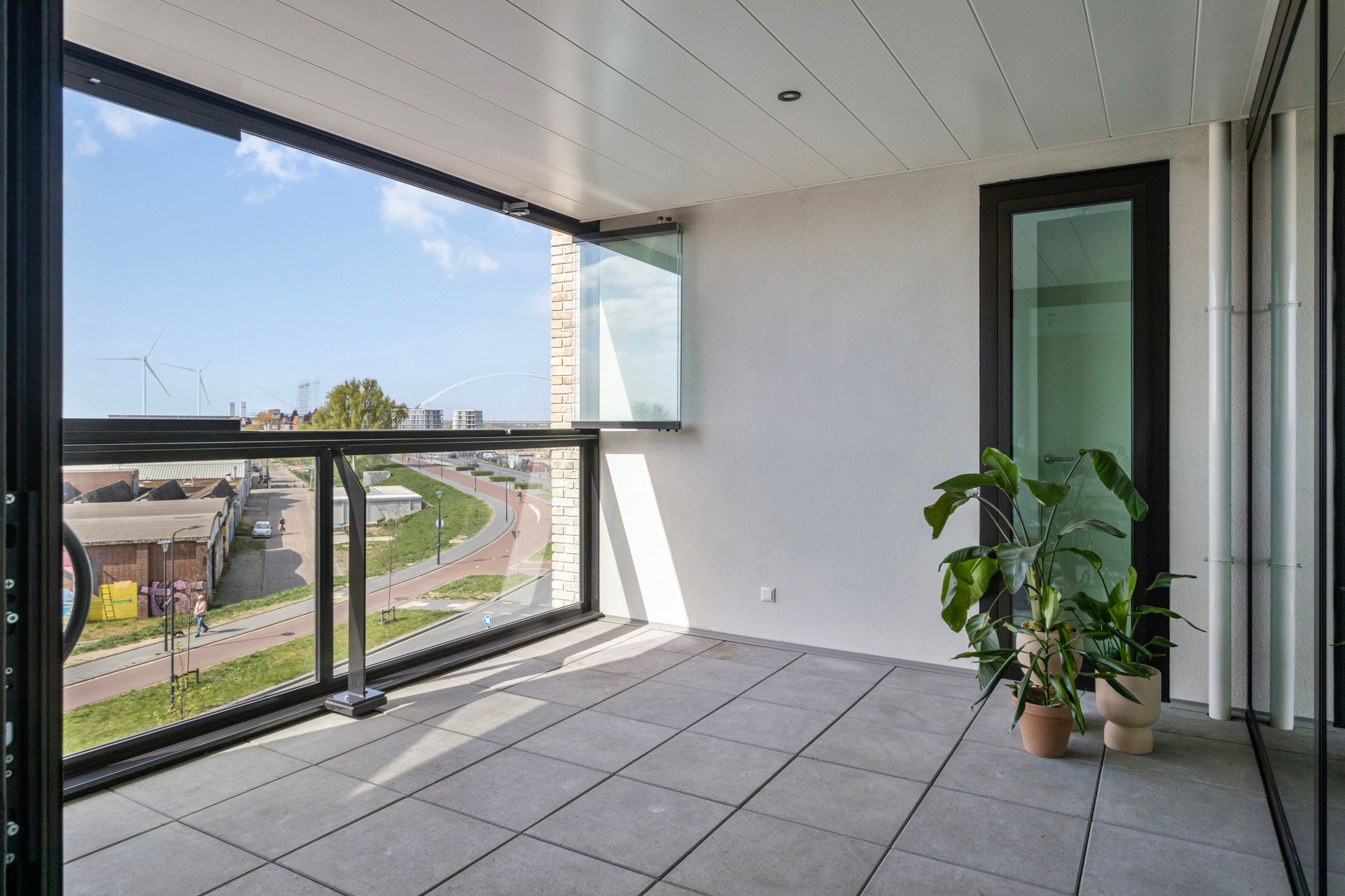 Foto 24 van Waalbandijk 429