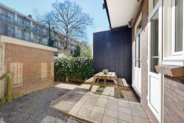 Photo 14 of Hillegomstraat 41-H