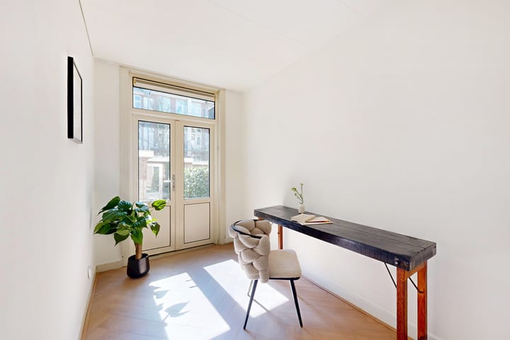 Photo 21 of Hillegomstraat 41-H