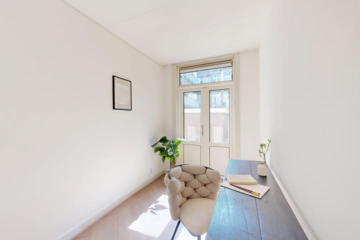 Photo 22 of Hillegomstraat 41-H