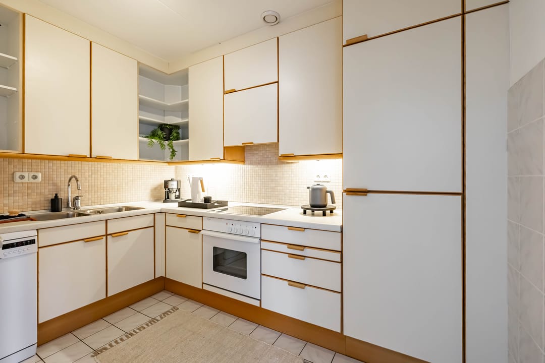 Photo 16 of Vondellaan 10-3