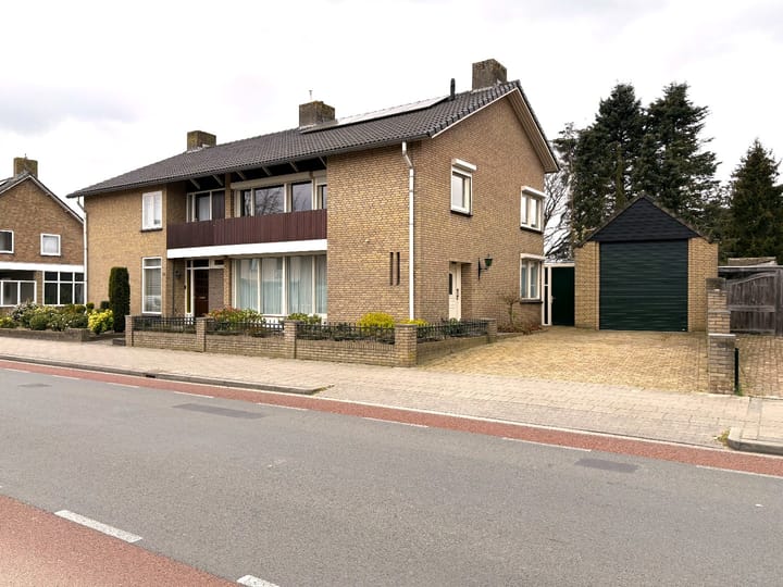 Laan ten Roode 12