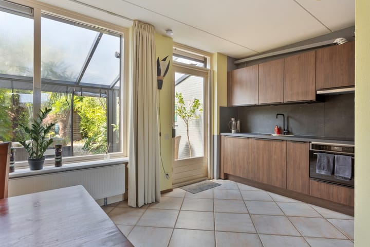 Foto 8 van Midwoldestraat 23