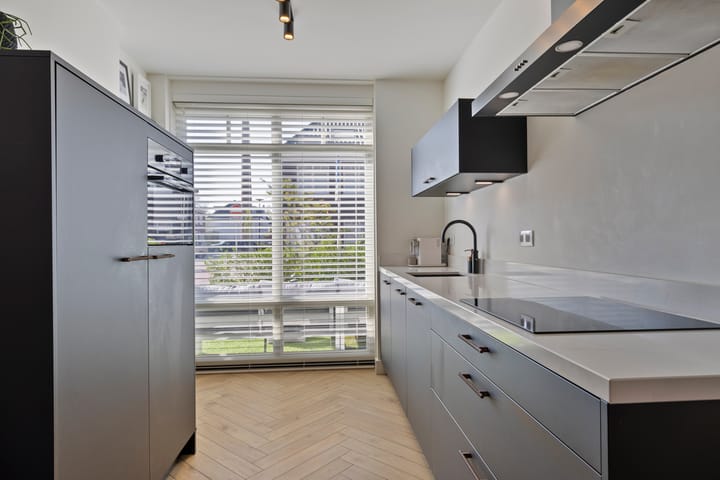 Foto 8 van Koningin Emmastraat 59