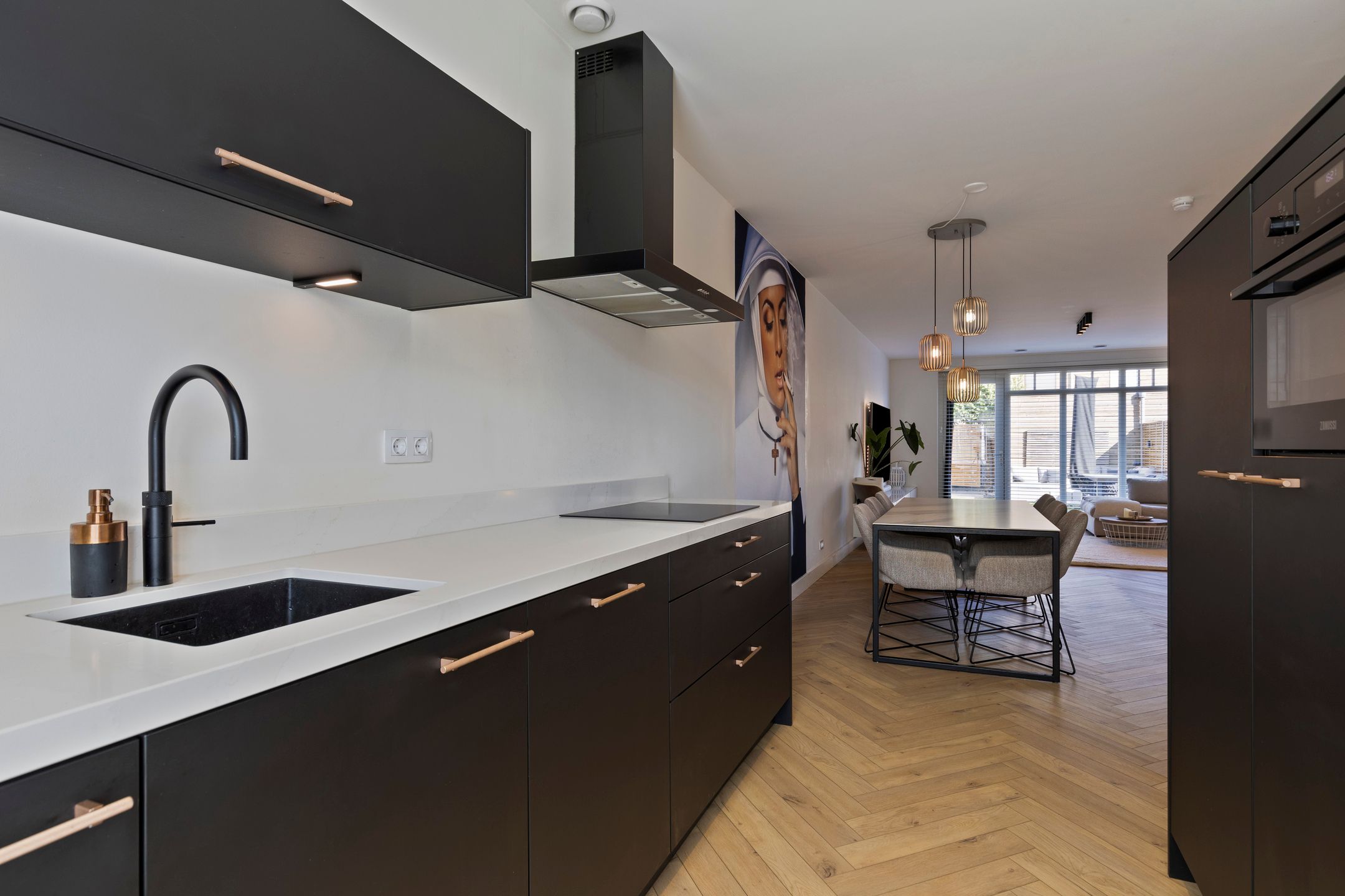 Foto 9 van Koningin Emmastraat 59