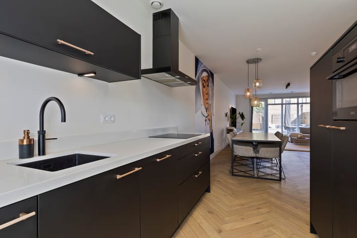 Foto 9 van Koningin Emmastraat 59