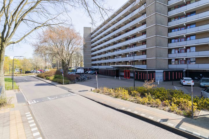 Photo 5 of Jan Luykenlaan 209