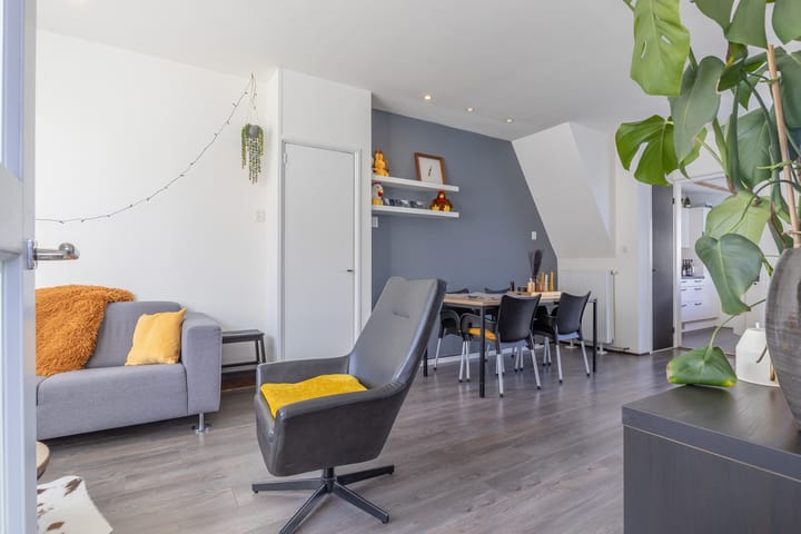 Foto 7 van De Ruijterstraat 61