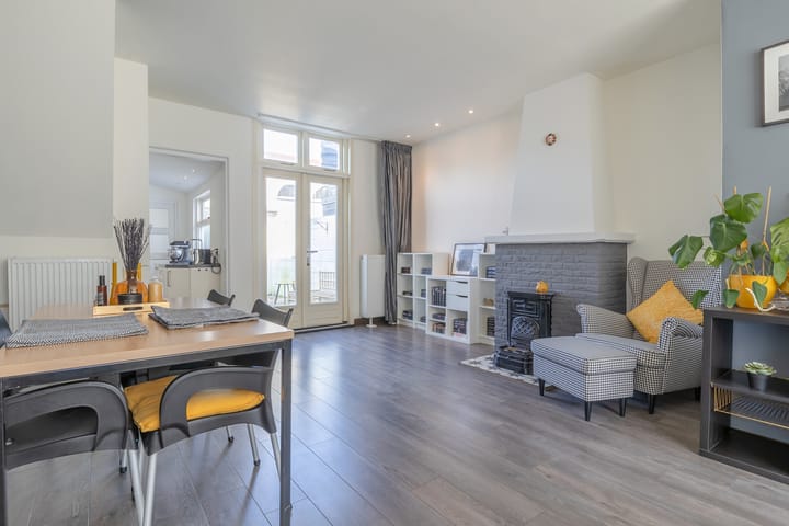 Foto 9 van De Ruijterstraat 61