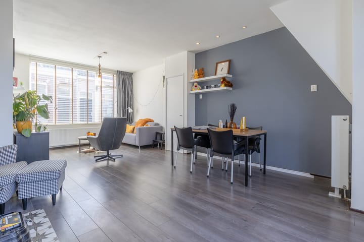 Foto 4 van De Ruijterstraat 61