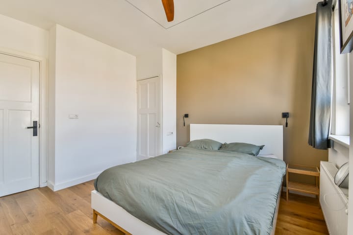 Foto 13 van Bonairestraat 15-3