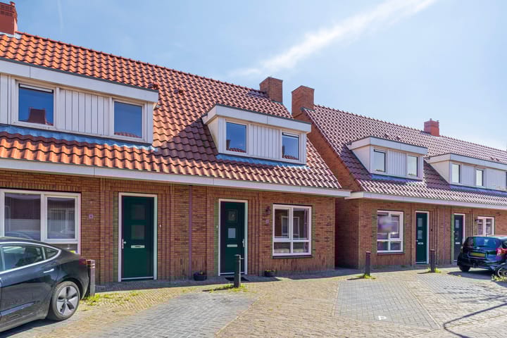 Foto 31 van Narvastraat 11