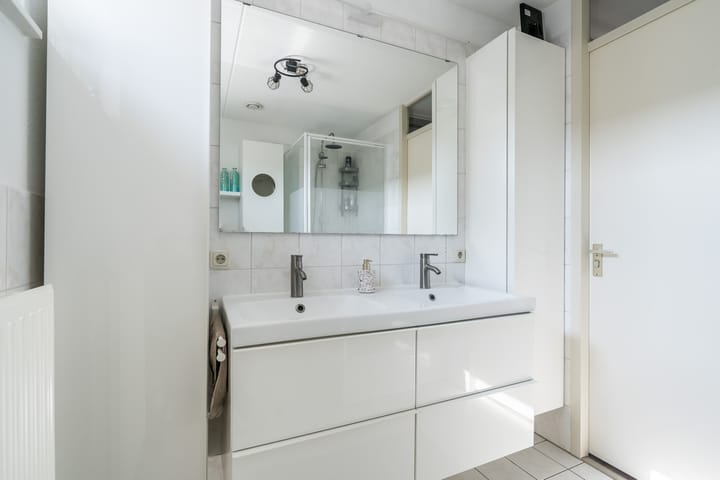 Photo 24 of Boterbloemstraat 9