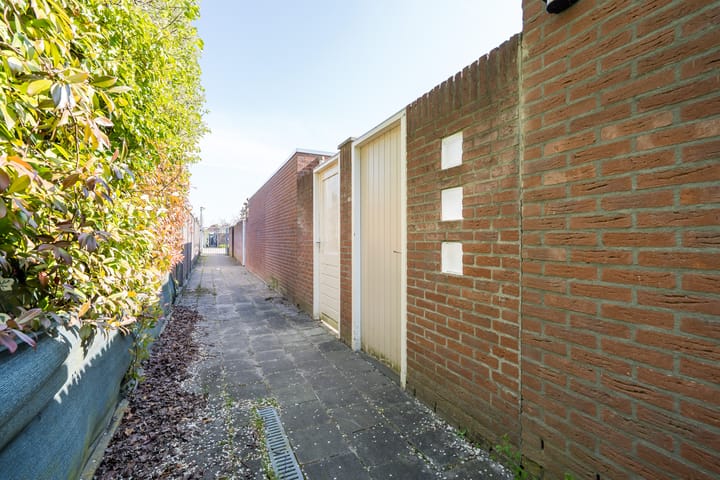 Photo 35 of Boterbloemstraat 9