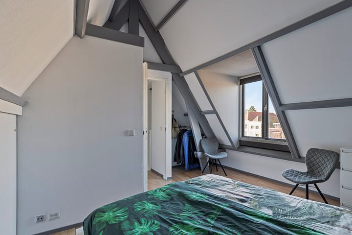 Foto 12 van Plein 1940 3-A