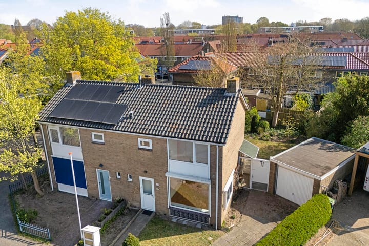 Foto 2 van Larixstraat 24