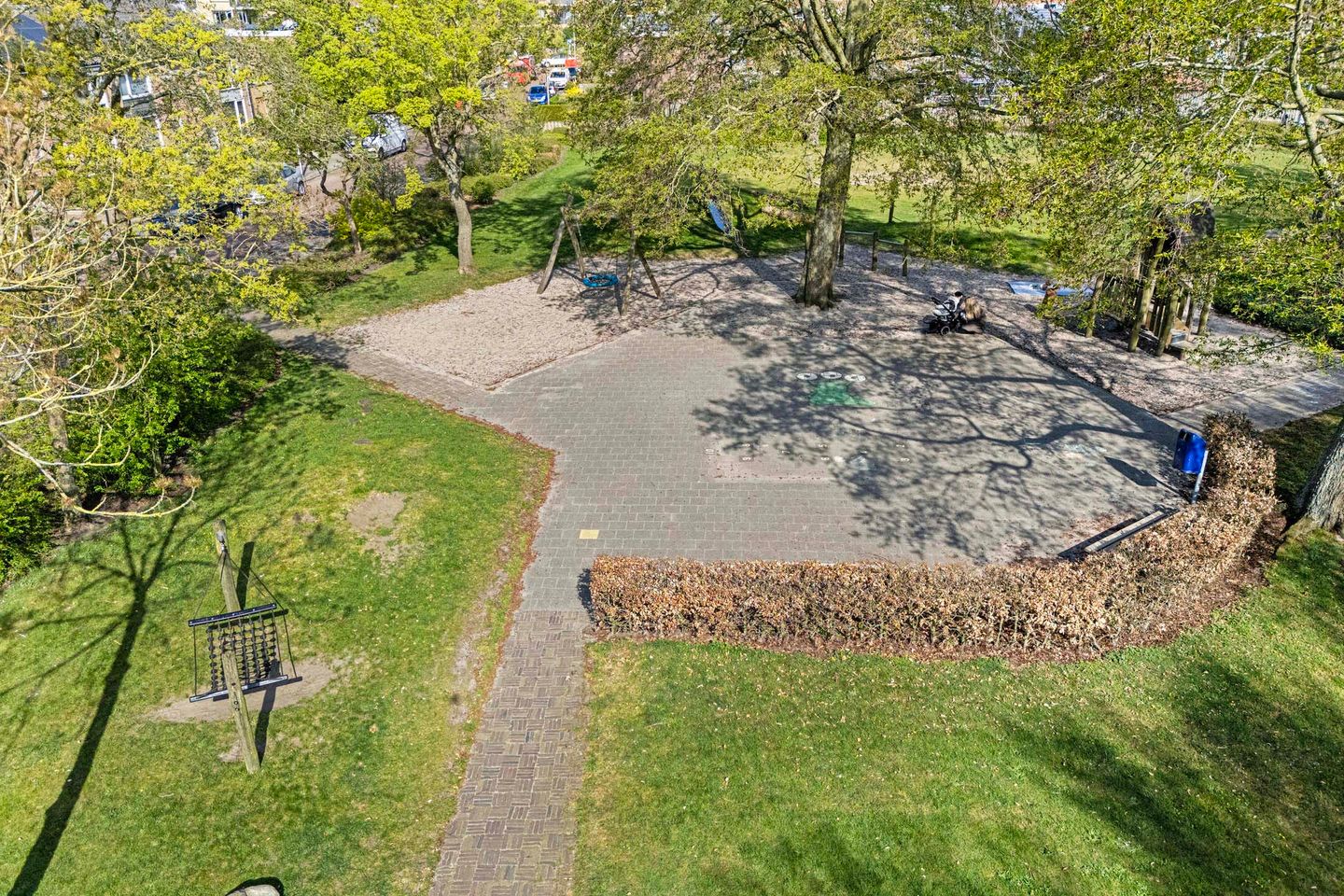 Foto 35 van Larixstraat 24