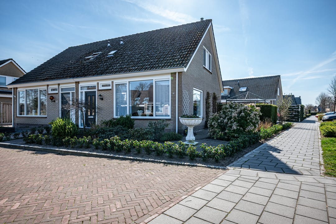 Photo 1 of Lindenlaan 44