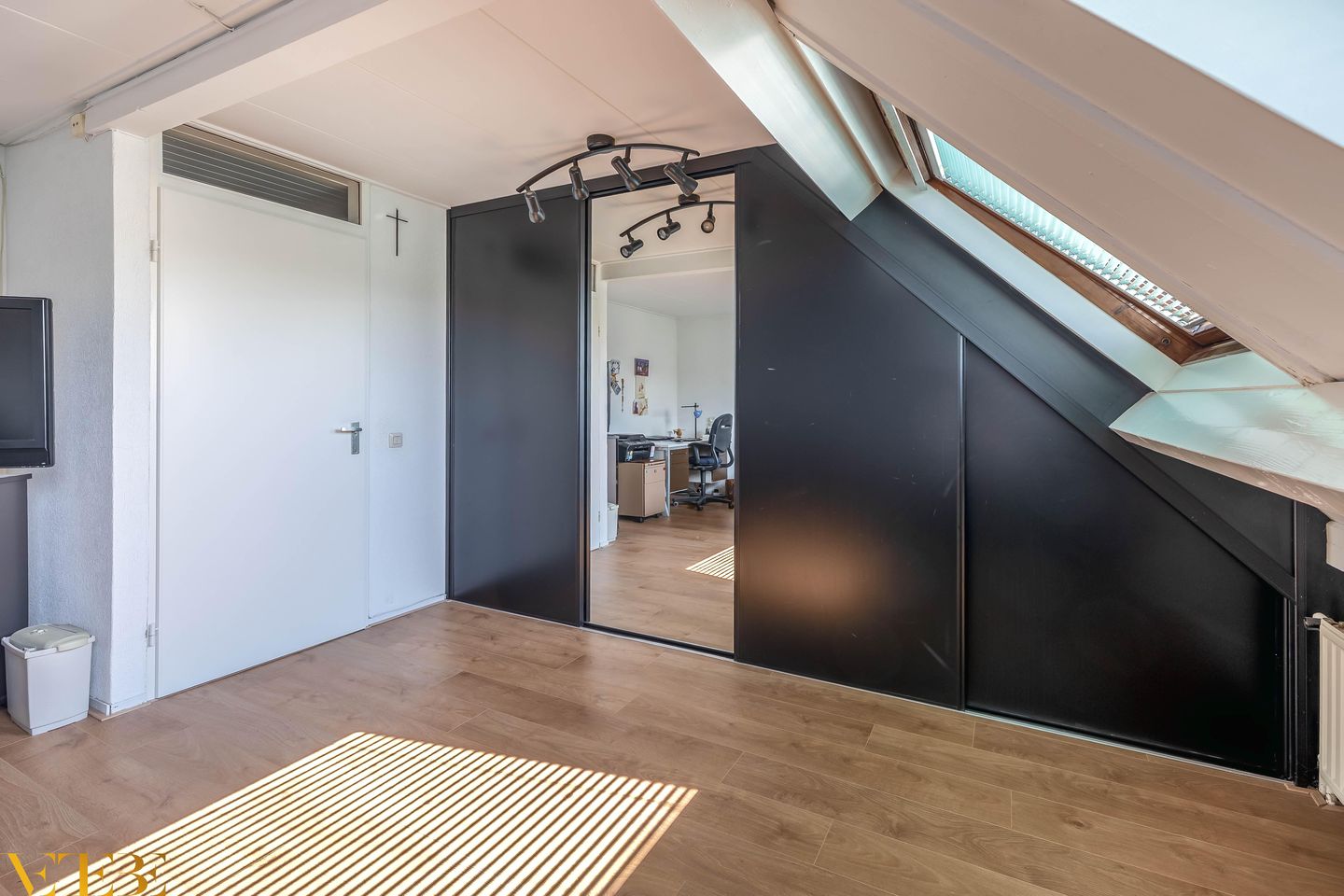 Photo 10 of Anne Frankstraat 3