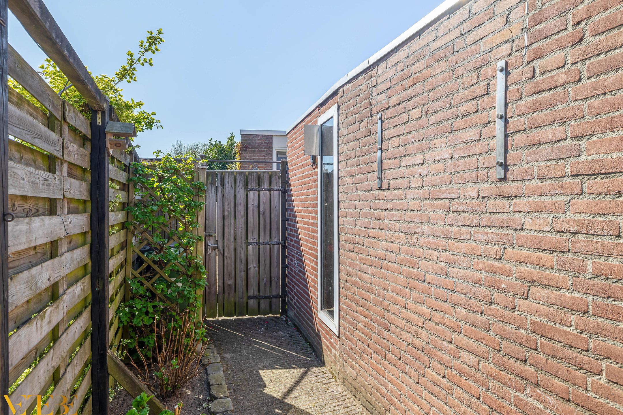 Photo 21 of Anne Frankstraat 3