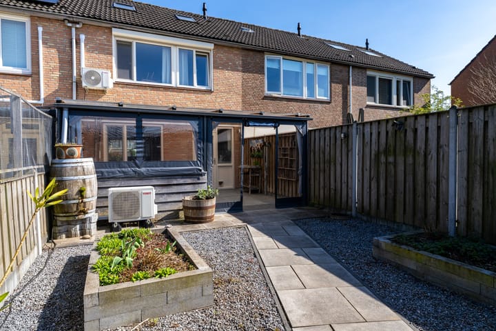 Foto 20 van Dokter van Vuurestraat 8