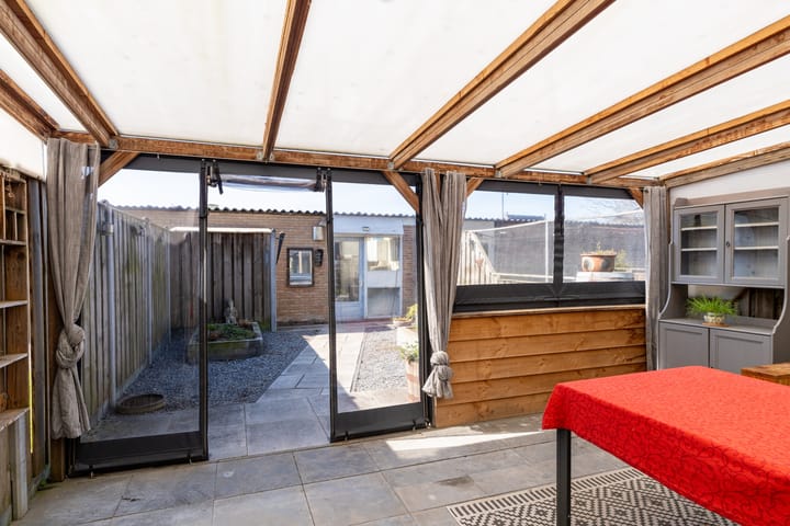 Foto 21 van Dokter van Vuurestraat 8