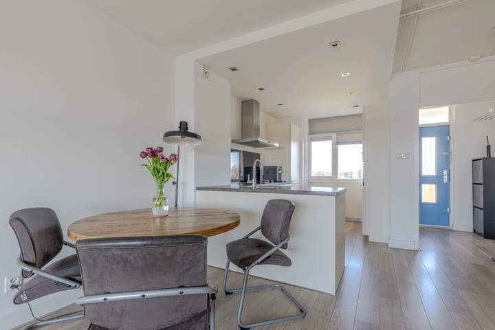 Foto 14 van Plutostraat 352