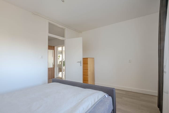 Foto 20 van Plutostraat 352