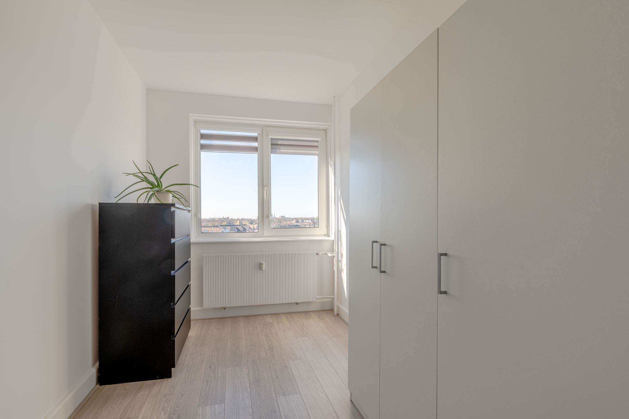 Photo 24 of Plutostraat 352