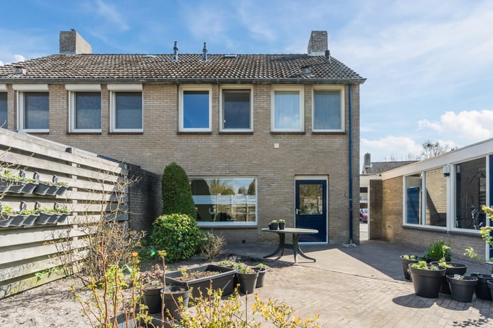 Foto 37 van President Kennedystraat 16