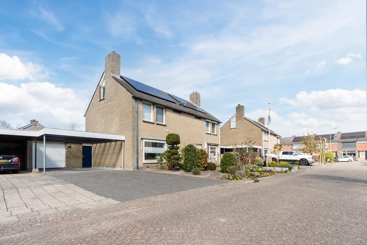 Foto 40 van President Kennedystraat 16