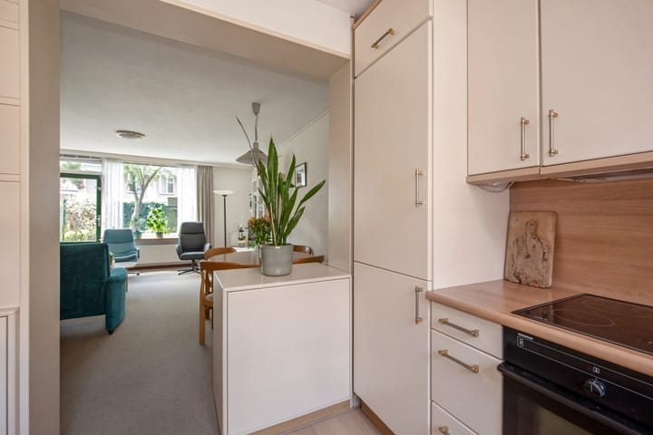 Foto 13 van Togostraat 33