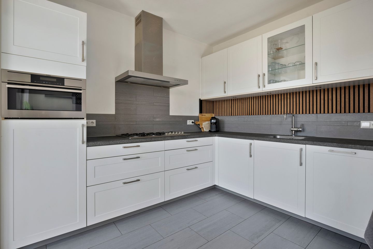 Foto 20 van Wicher Hentostraat 24