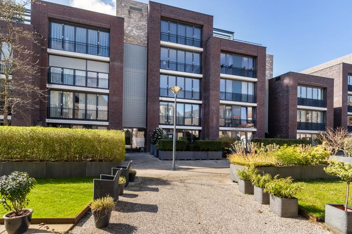 Foto 1 van Burgemeester de Bordesstraat 54