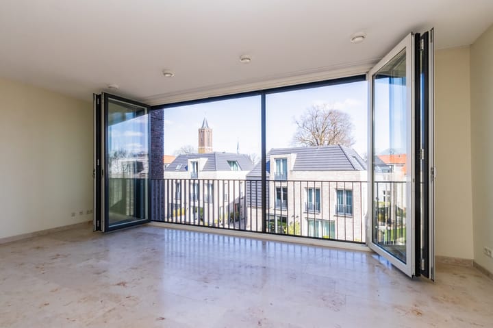 Foto 8 van Burgemeester de Bordesstraat 54