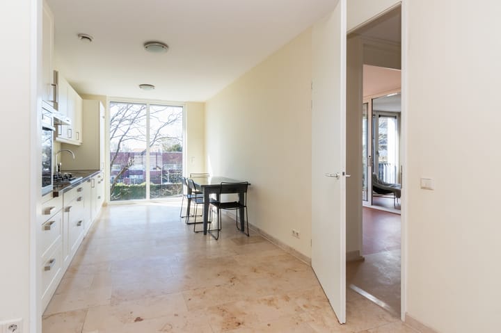 Foto 12 van Burgemeester de Bordesstraat 54