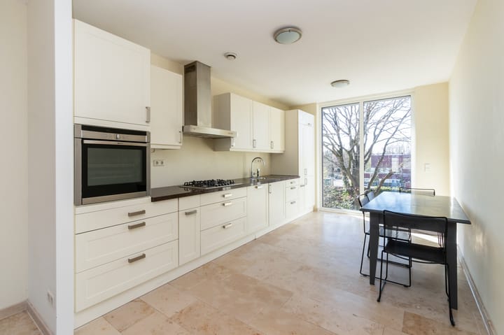 Foto 11 van Burgemeester de Bordesstraat 54